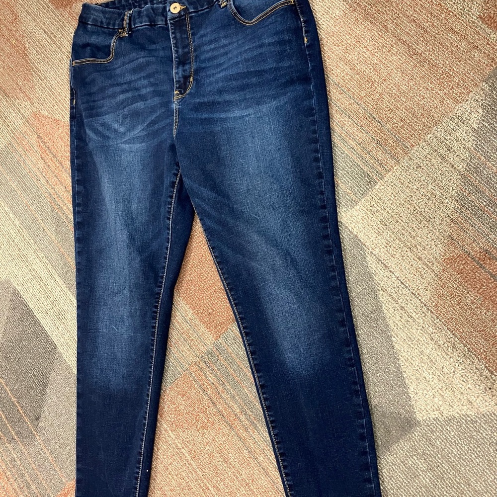 No Boundaries NOBO Size 19